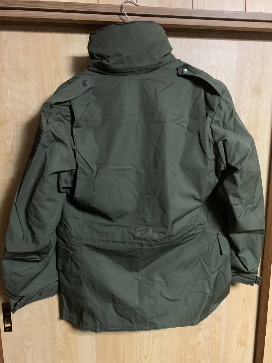 デッドストック オーストリア軍 ゴアテックス ジャケット パーカー M