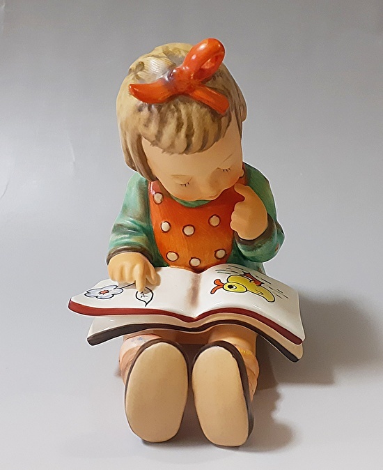 新品本物 読書 本の虫 Worm Book フンメル 【希少　即納】 少女 Goebel ゲーベル フィギュリン 人形 洋風