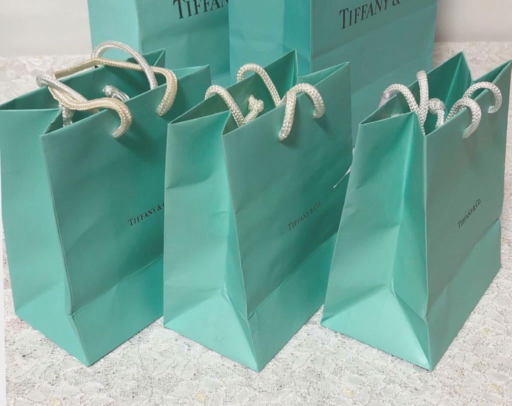 ティファニー 「 TIFFANY 」ショッパー 5枚組 ジャンク (982 ティファニー 「 TIFFANY 」ショッパー 5枚組 ジャンク (982
