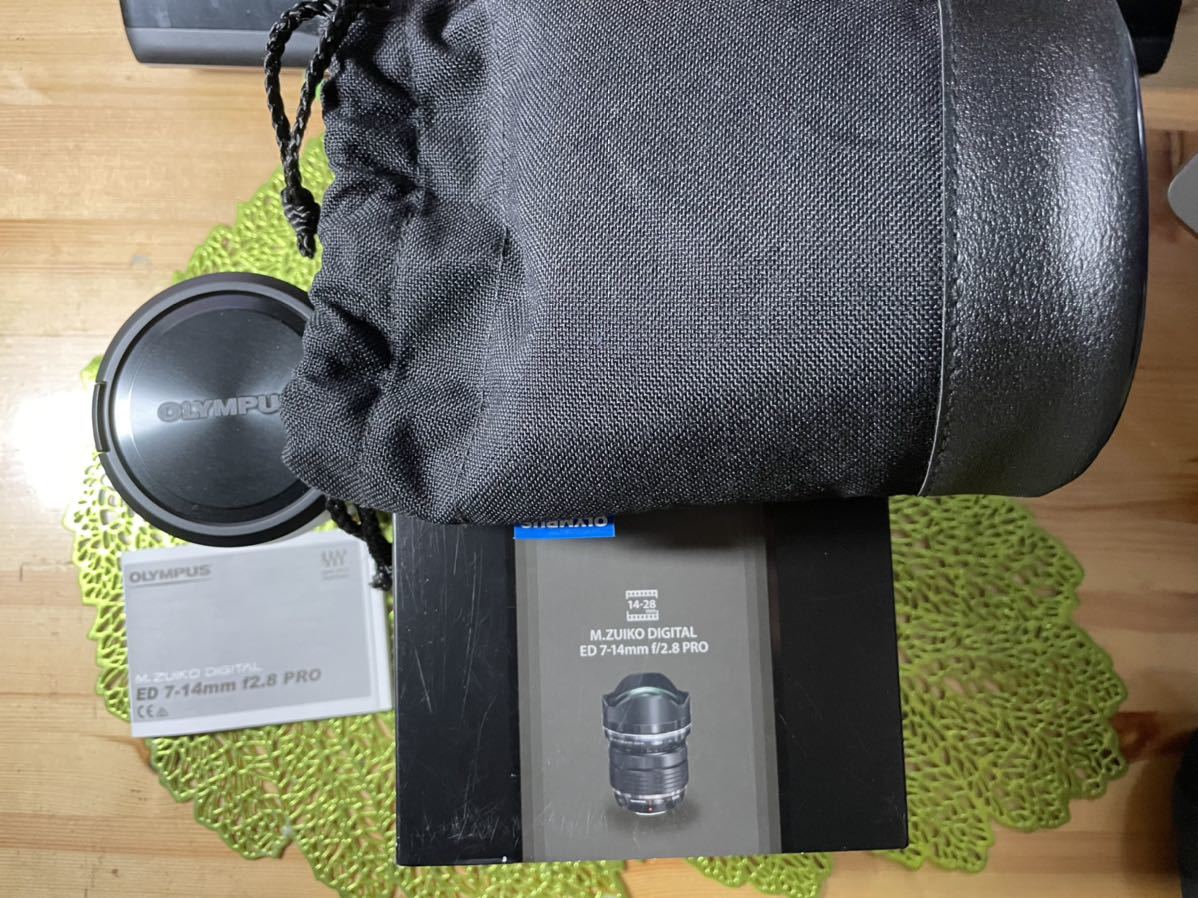 新品 OLYMPUS M.ZUIKO DIGITAL ED 7-14mm F2.8 PRO EZ-M0714PRO BLK