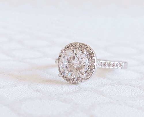 【送料無料】レディースリング ダイヤモンドのような ジルコニア 指輪 ビジュー 高品質 S925コーティング 刻印あり サイズ10～12号