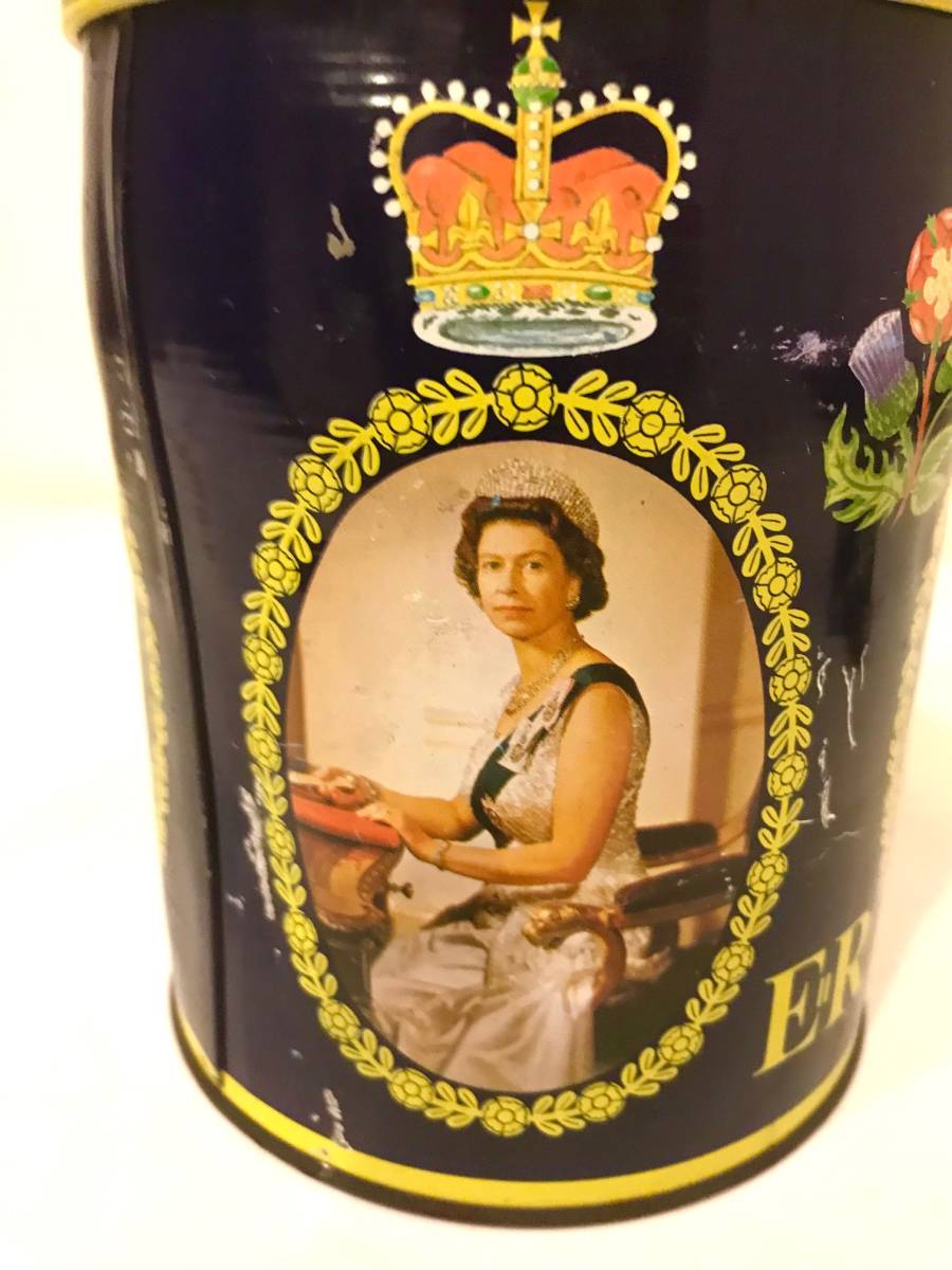1977年 エリザベス女王 即位25周年 アンティーク 骨董 古い物 ジャンク 英国王室 イギリス シルバージュビリー Biscuit Tin Silver Jubilee_画像5