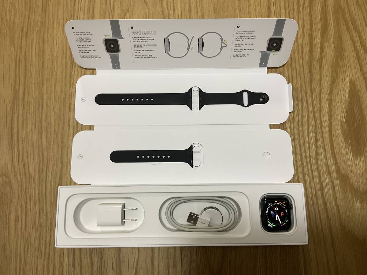 Apple Watch Series 4 GPS＋Cellularモデル 40mm スペースグレイ