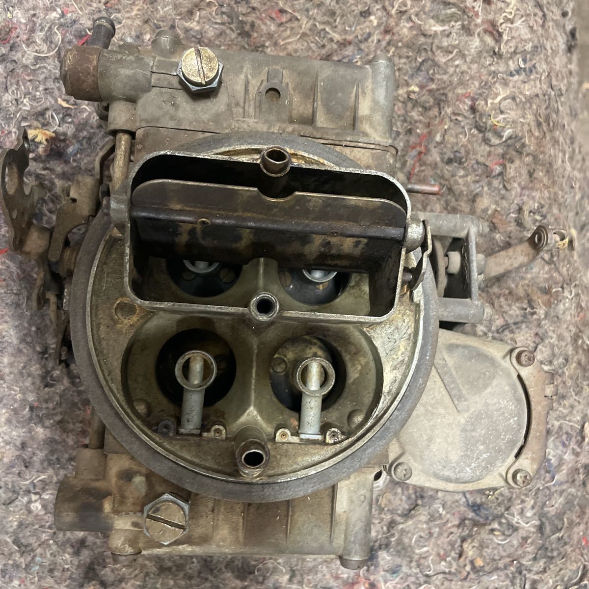 HOLLEY Carburetor 4bbl 600cfm ホーリー キャブレター 4バレル 100size発送_画像5