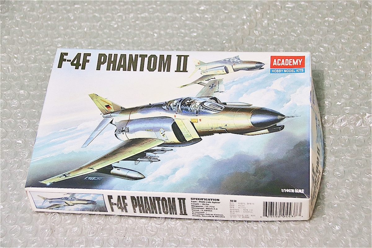プラモデル アカデミー ACADEMY 1/144 F-4F ファントム2 PHANTOM2 飛行機 戦闘機 未組み立て 古い 昔の 海外プラモ_画像1