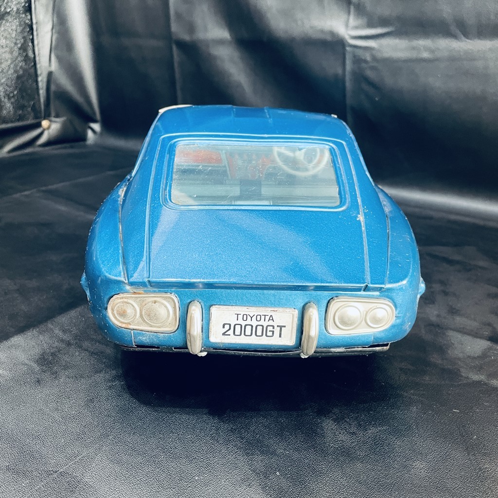 Yahoo!オークション - 野村トーイ T.N トヨタ2000GT ブリキ Yahoo!オークション - 野村トーイ T.N トヨタ2000GT ブリキ