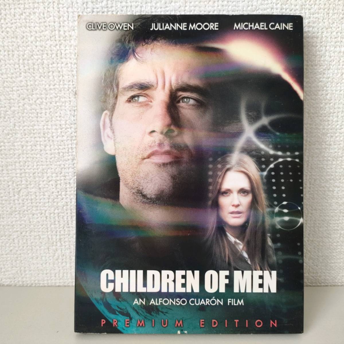 Y02-05 DVD CHILDREN OF MEN AN ALFONSO CUARON FILM トゥモロー ワールド プレミアム エディション PCBT-50017 2枚組_画像2