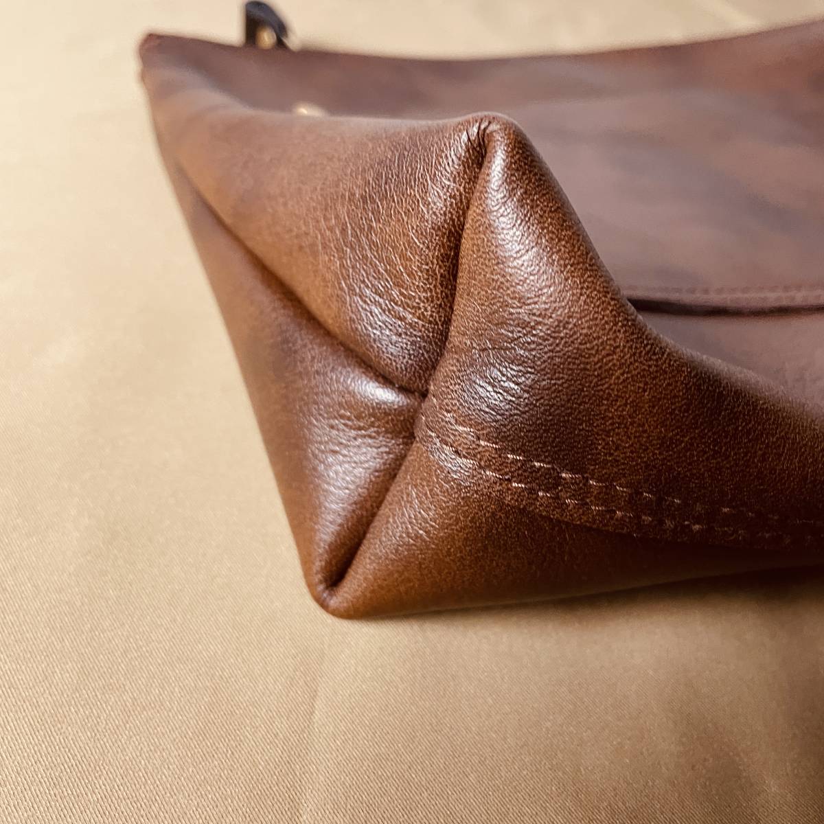  original leather by using . inset attaching fastener clutch bag! prejudice hand made meat thickness .kosi equipped blur processing Brown leather * B3078