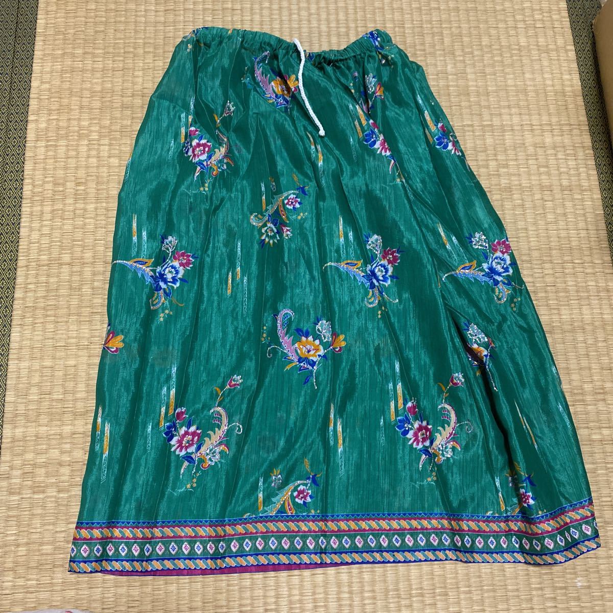 COCUE Cocue silk skirt knees height silk lame brand Southeast Asia Vietnam waist rubber free size fashion green group 