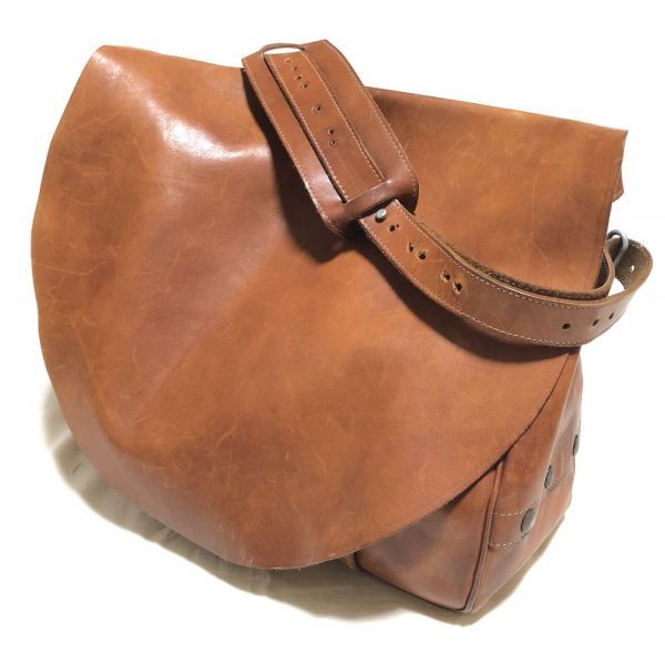 Yahoo!オークション - Martin Margiela レザーメールバッグ 本革 Yahoo!オークション - Martin Margiela レザーメールバッグ 本革