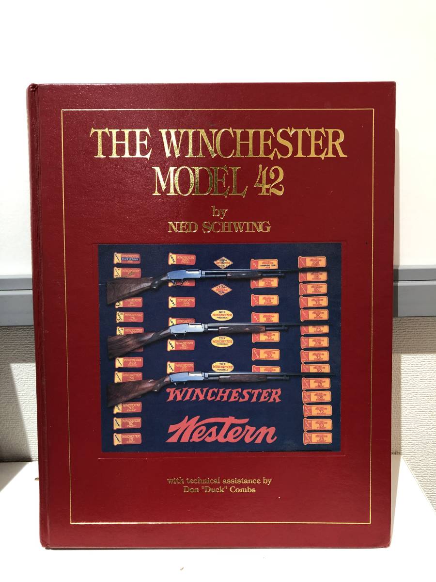 洋書 THE WINCHESTER MODEL 42 BOOK 貴重 本 ウィンチェスター 猟銃 狩猟 Western ウェスタン 1990年_画像1