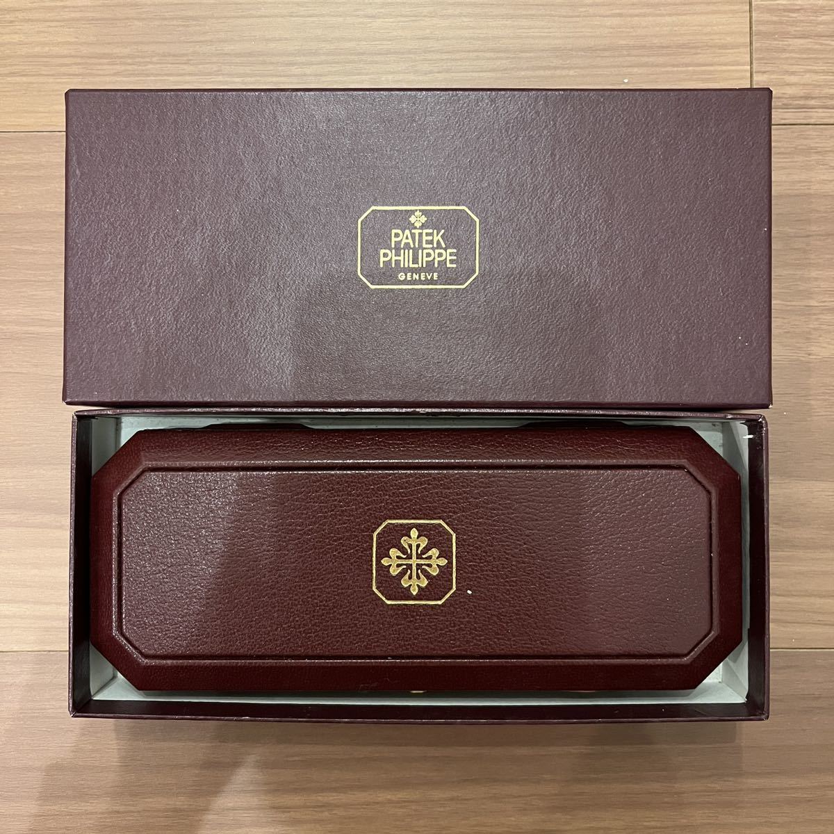 送料無料☆PATEK PHILIPPE パテックフィリップ 付属品 時計 空箱 内箱 外箱 箱 ボックス ケース セット アンティーク ヴィンテージ  赤ロゴ