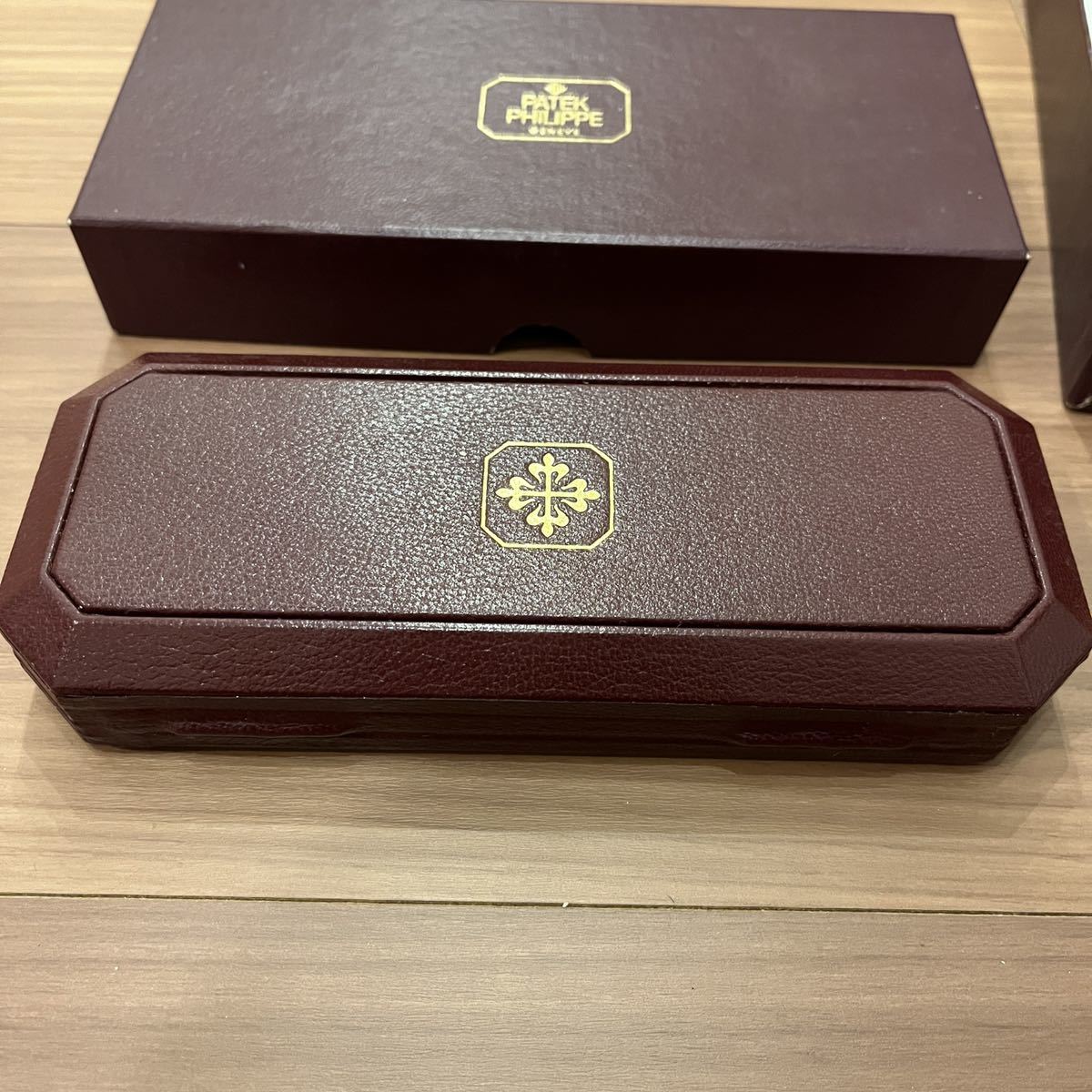 送料無料☆PATEK PHILIPPE パテックフィリップ 付属品 時計 空箱 内箱 外箱 箱 ボックス ケース セット アンティーク ヴィンテージ  赤ロゴ