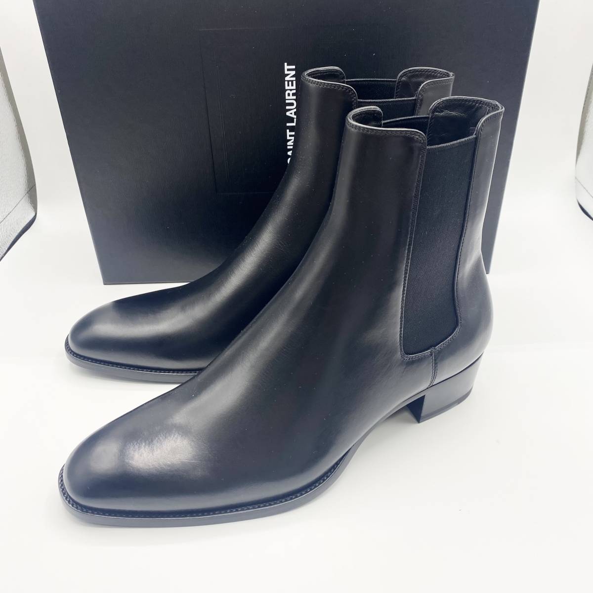 新品未使用!送料込み☆Saint Laurent☆chelsea boots 41.5サイズ