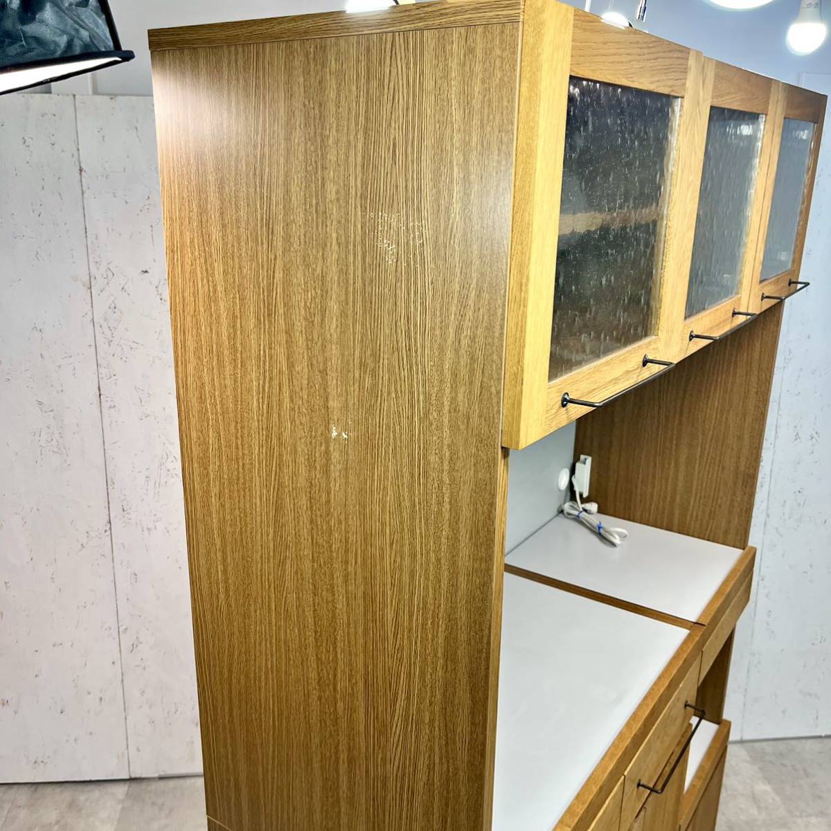 外箱不良宅配便送料無料 アデペシュ カデル 食器棚 カップボード