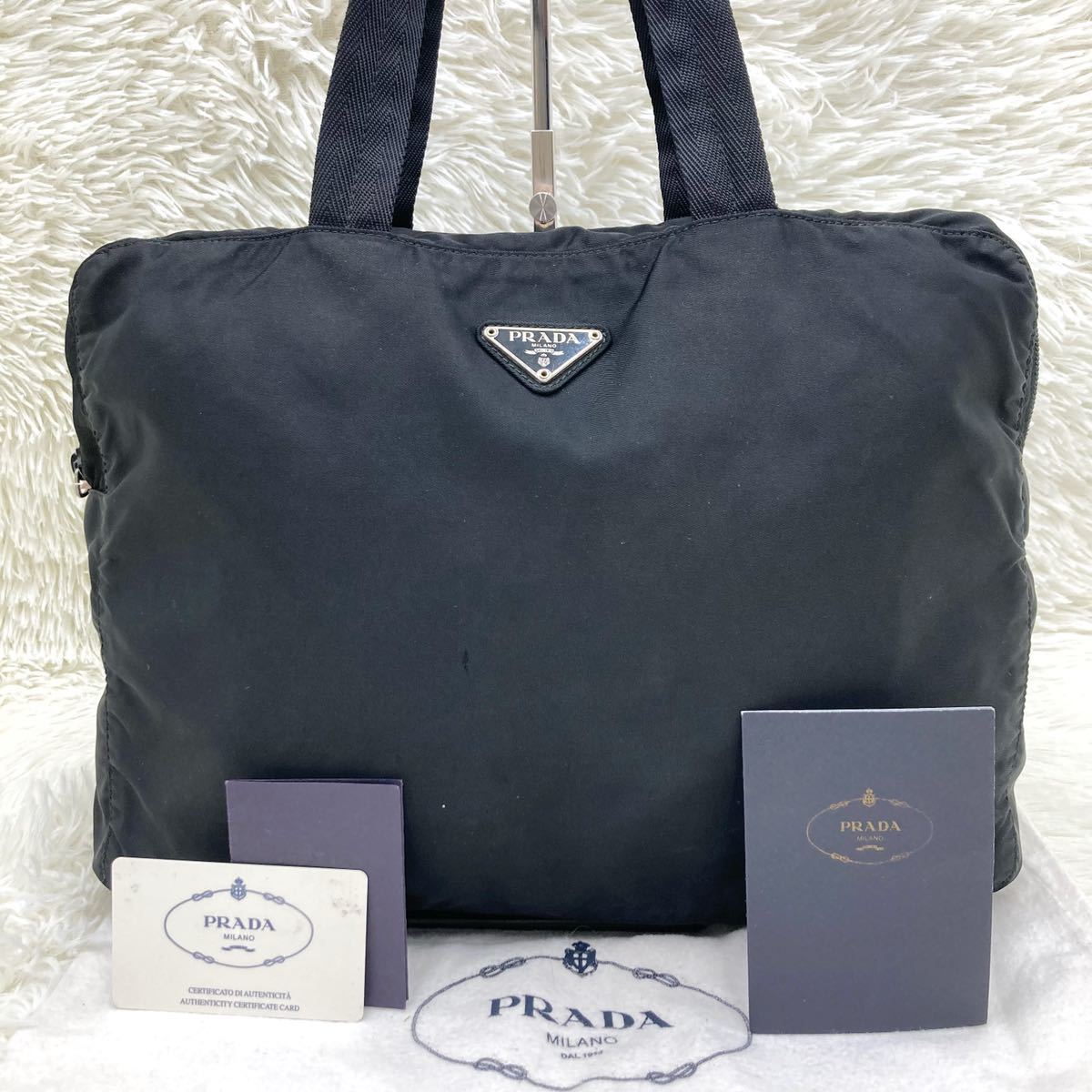 PRADA プラダ ハンドバッグ トートバッグ ミニボストン ビジネス 三角プレート 三角ロゴ 逆三角 裏地総柄 白タグ A4収納 大容量 肩掛け PRADA プラダ ハンドバッグ トートバッグ ミニボストン ビジネス 三角プレート 三角ロゴ 逆三角 裏地総柄 白タグ A4収納 大容量 肩掛け