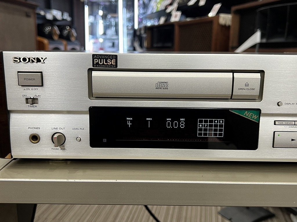 ソニー SONY 【リモコン欠品】CDプレーヤー CDP-555ESA