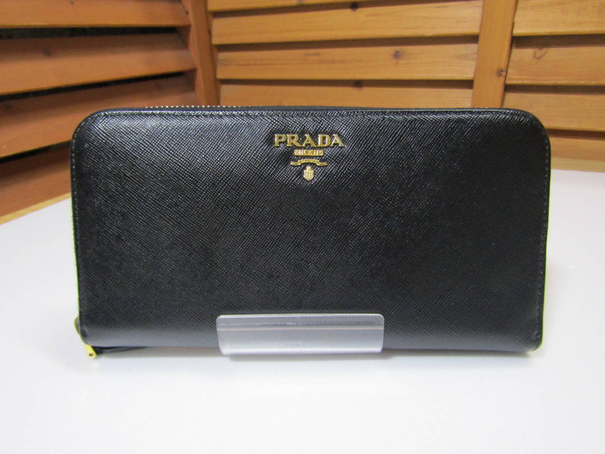 M3 009【PRADA プラダ】ラウンドファスナー サフィアーノ M3 009【PRADA プラダ】ラウンドファスナー サフィアーノ