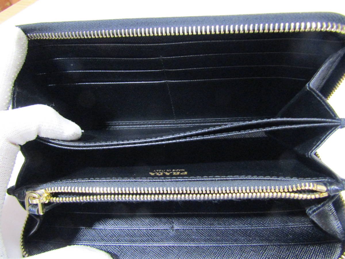 M3 009【PRADA プラダ】ラウンドファスナー サフィアーノ M3 009【PRADA プラダ】ラウンドファスナー サフィアーノ