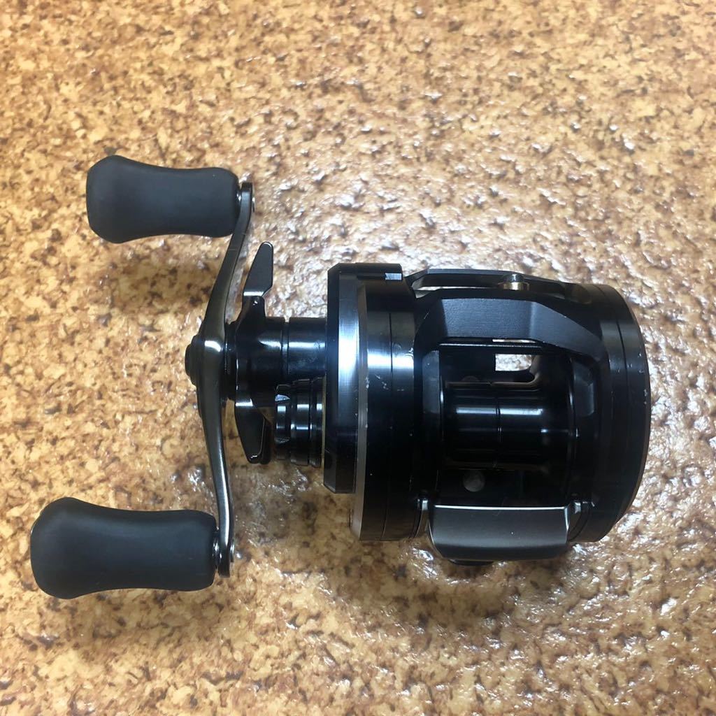 ダイワ 18リョウガ 15hlブラックバス バス釣り シーバス 雷魚 ビッグベイト タイラバ 鯛ラバ イカメタル ベイトリール 左ハンドル ダイワ 売買されたオークション情報 Yahooの商品情報をアーカイブ公開 オークファン Aucfan Com ダイワ 18リョウガ 15hlブラックバス バス釣り シーバス 雷魚 ビッグベイト タイラバ 鯛ラバ イカメタル ベイトリール 左ハンドル ダイワ 売買されたオークション情報 Yahooの商品情報をアーカイブ公開 オークファン Aucfan Com