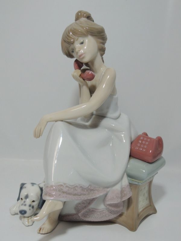 LLADRO リヤドロ 5466 犬と少女 大事な 女の子 赤い 犬 1987年 陶器人形 フィギュリン フィギュア 1018 - 1