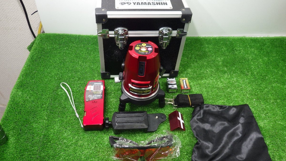 きれいな品☆YAMASHIN レーザー墨出し器 PM-3 屋内・屋外兼用 水平