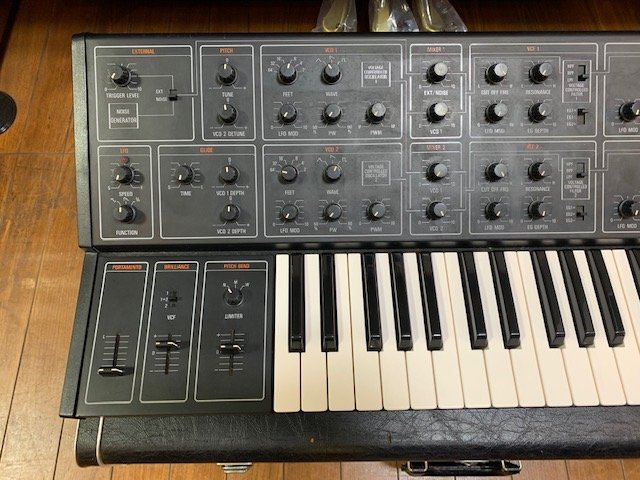 ヤマハシンセサイザー CS-15 ハードケース付き | energysource.com.br