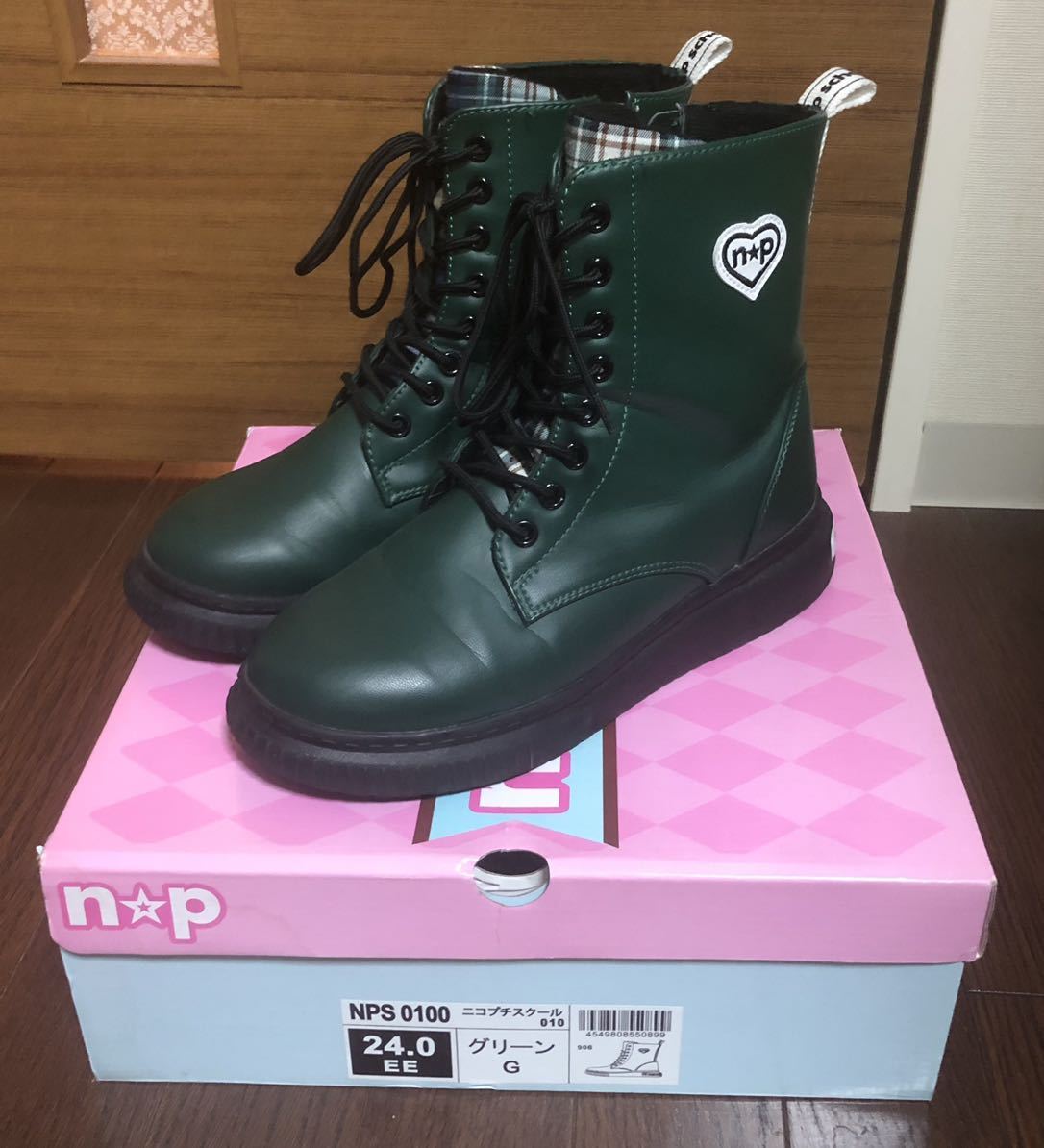 ニコプチスクールロゴバッチリ!深めグリーン×チラ見えタータンチェック柄が可愛いガールズブーツ24.0EE レインブーツ使用回数少なめ美品_画像3