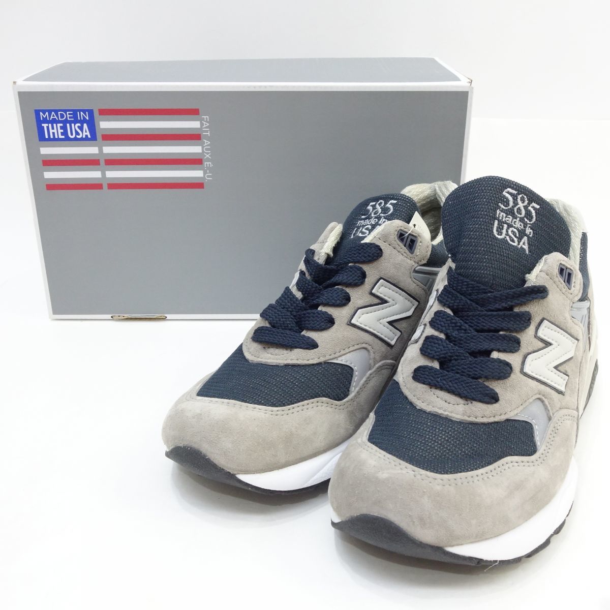 正規品! 154s【未使用】NEW BALANCE 箱有 US8/26cm M585GR スニーカー