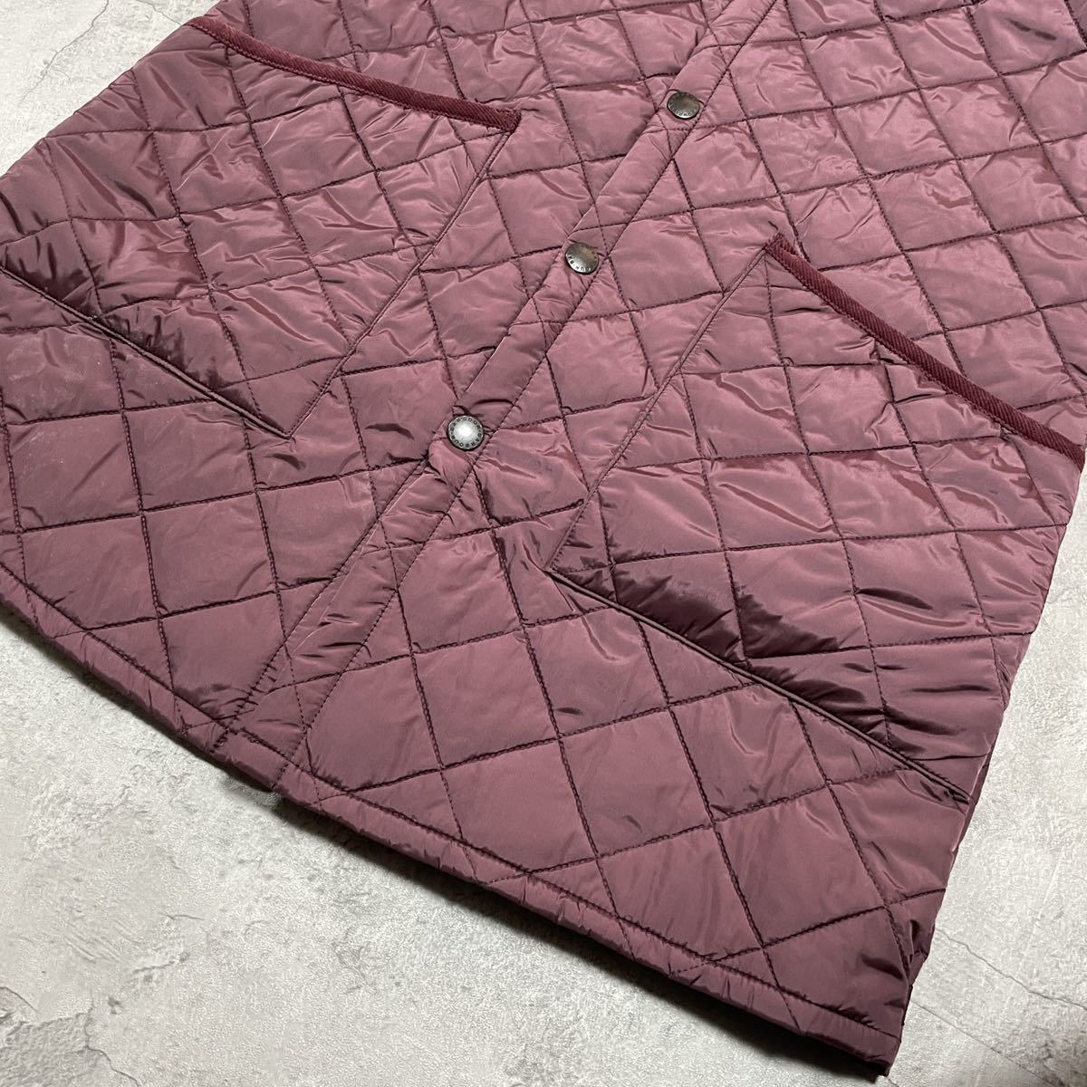 新品定価30800円 バブアー レディース ノーカラーリッズデール SLQ0001 BARBOUR LADIES ロングジャケット ナイロン キルティング 玉FL1837_画像6