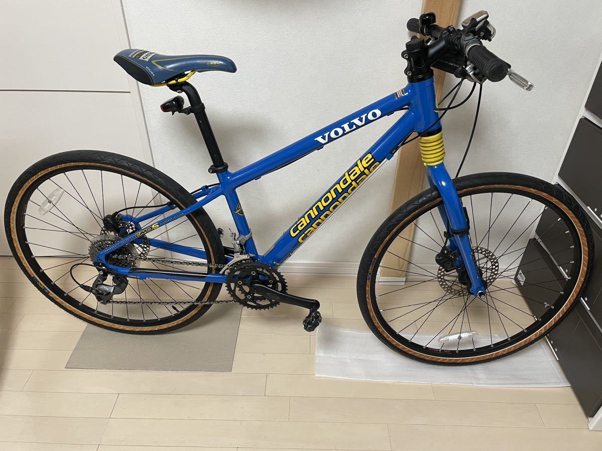 Yahoo!オークション - 【激レア】CANNONDALE CAAD5 VOLVOモデル Yahoo!オークション - 【激レア】CANNONDALE CAAD5 VOLVOモデル