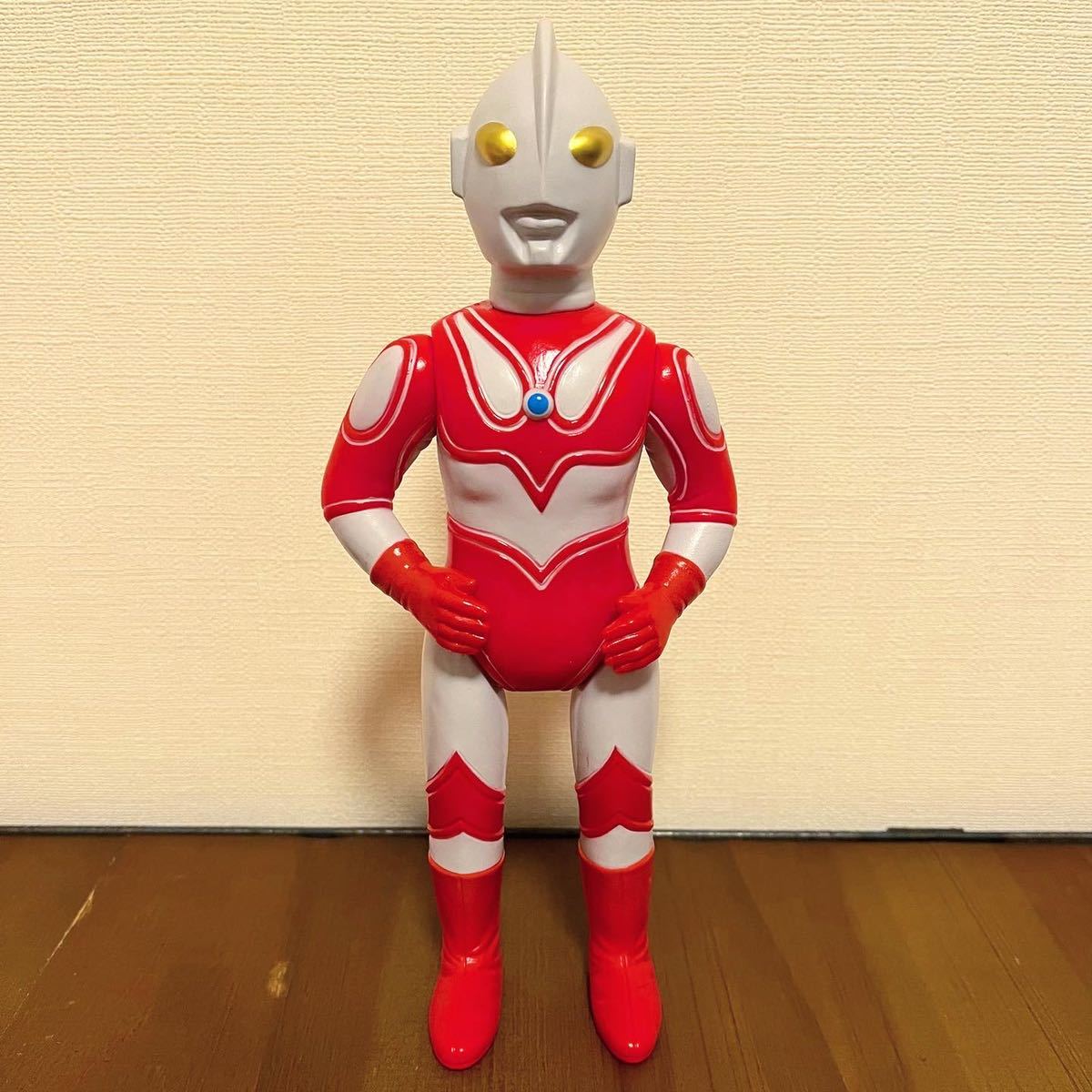 ラッピング対象外 ブルマァク 帰ってきたウルトラマン 赤手袋 ソフビ
