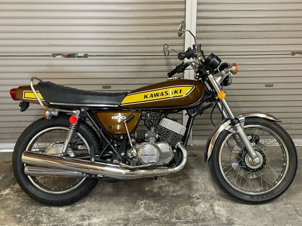 買い物 カワサキ KH250.KH400 トップブリッジ 赤アルマイト ienomat.com.br