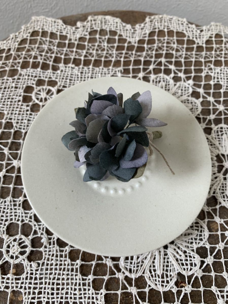  hand made cloth flower brooch corsage purple . flower 