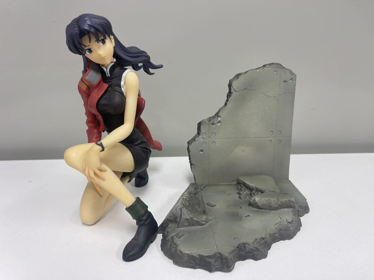 熱い販売 コトブキヤ 1 6 葛城ミサト フィギュア ヱヴァンゲリヲン新