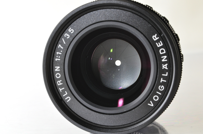 ★★極上品 Voigtlander ULTRON 35mm F/1.7 Aspherical VM Black Lens For Leica M Mount w/Box♪♪#5414_画像3