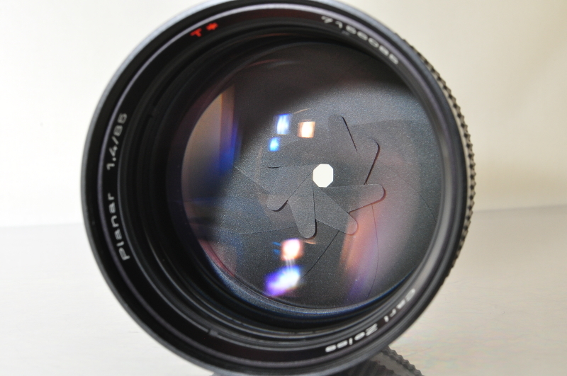 ★★極上品 CONTAX Carl Zeiss Planar T* 85mm F/1.4 MMG Lens♪♪#5428_画像4