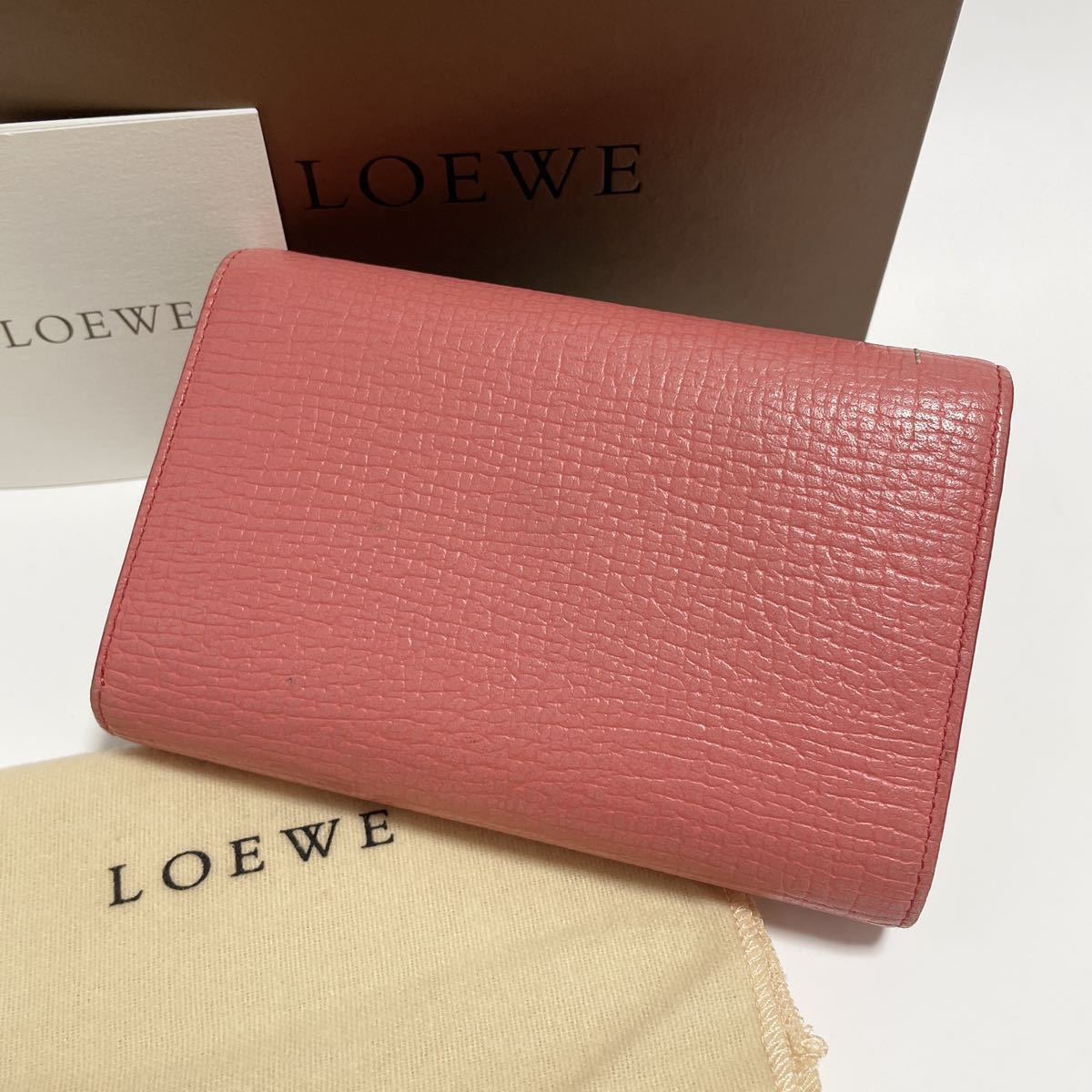 ☆LOEWE ロエベ アナグラム 三つ折り 財布 本革 ピンク【鑑定済み 本物