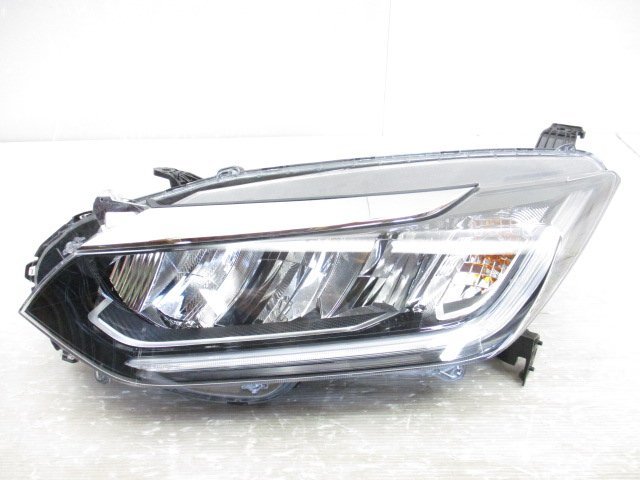 ☆ グレイス ハイブリッド GM4 GM5 GM6 GM9 後期 純正 左 LED ヘッド