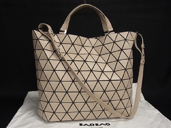 □新品□未使用□ BAOBAO ISSEY MIYAKE バオバオ イッセイミヤケ