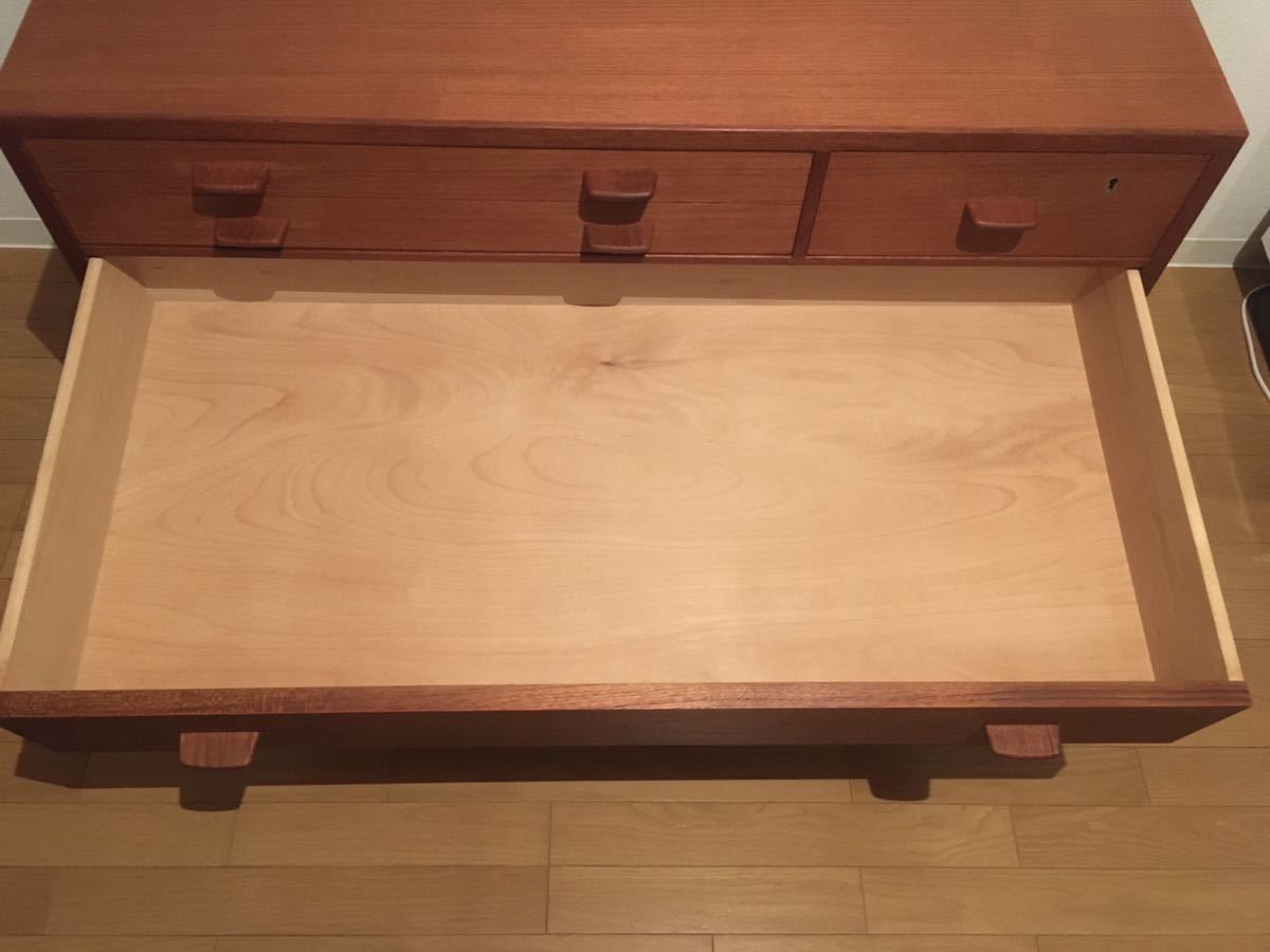 【美品!】Hans J.Wegner ハンスJ・ウェグナー/チーク材/チェスト ビューロ タンス 引き出し 棚/ミッドセンチュリー ビンテージ 無垢材_画像8