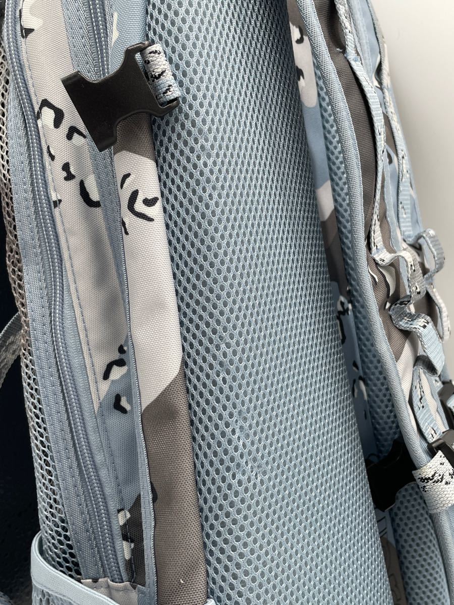 【中古品】送料込　2020SS Supreme Backpack Blue Chocolate Chip Camo