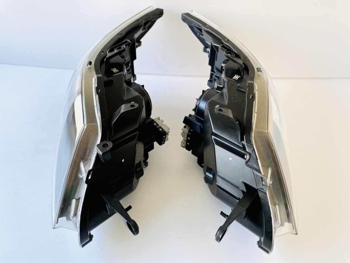 YA5 後期 エクシーガ 純正 HID ヘッドライト 左右セット ICHIKOH 1861