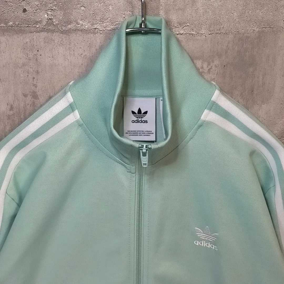 激レア XL くすみグリーン adidas アディダス 緑 白 Green White