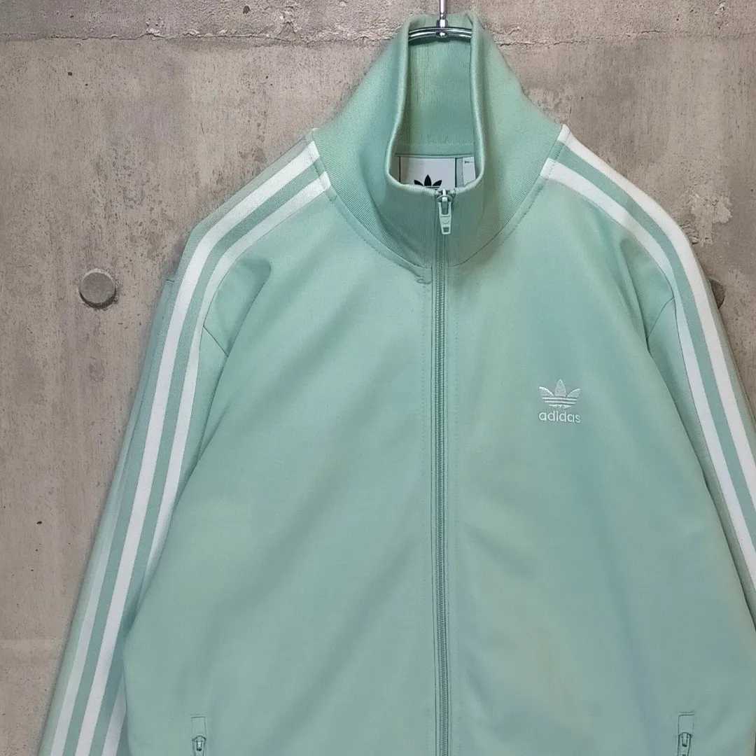 激レア XL くすみグリーン adidas アディダス 緑 白 Green White