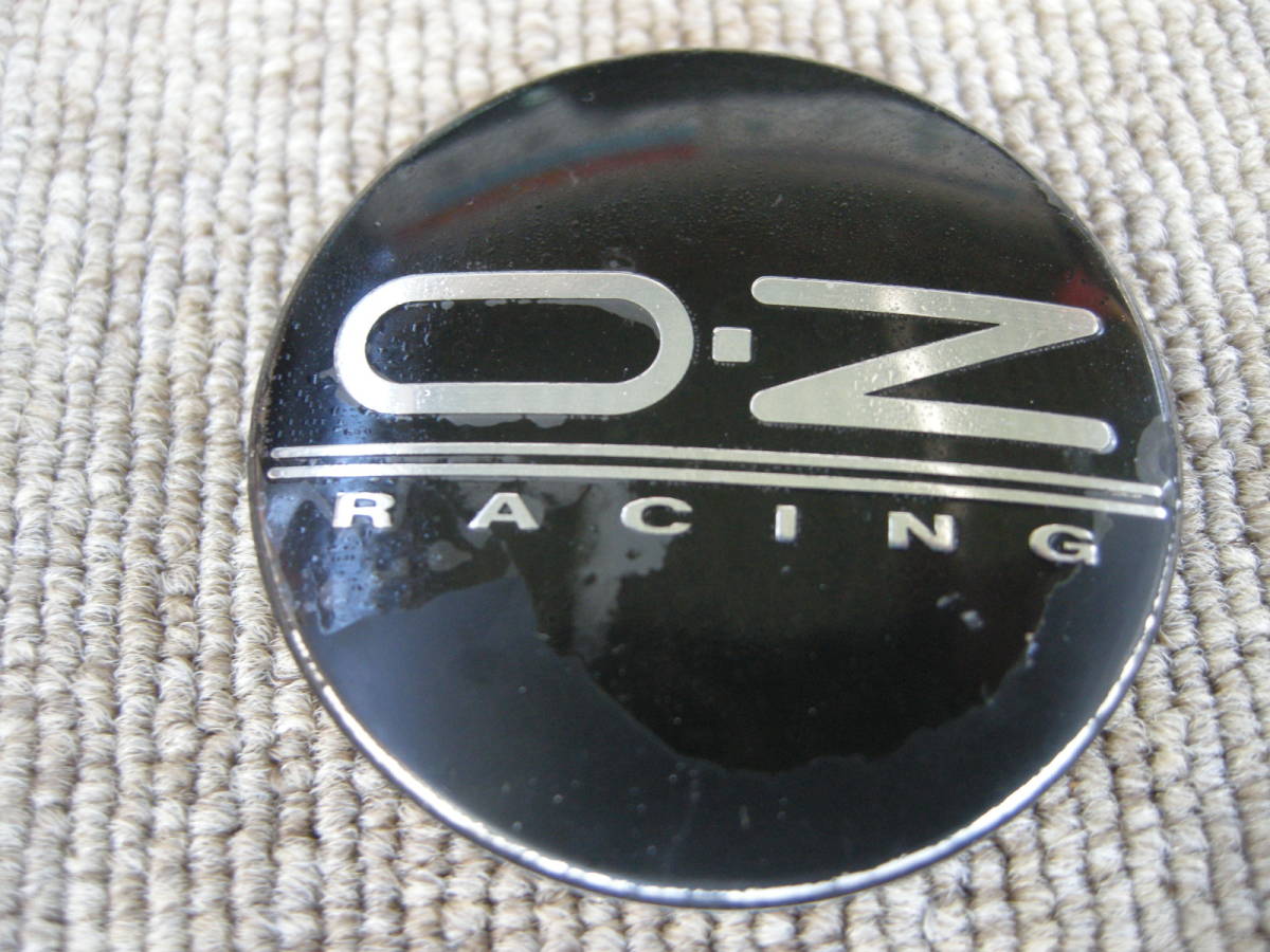 【送料無料】OZ Racing ホイール センターキャップ 黒 ブラック系 4個 外径 約55mm 中古_画像5