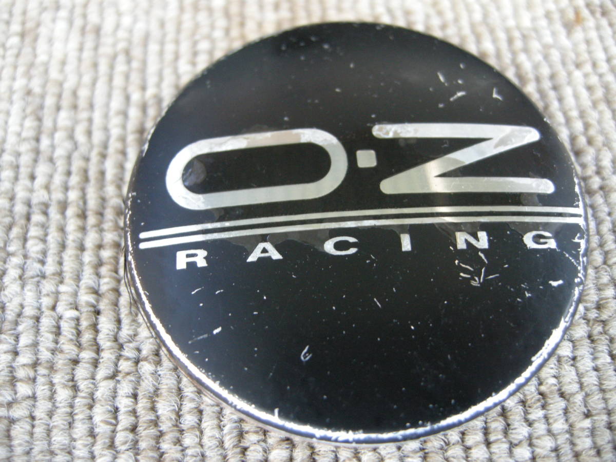【送料無料】OZ Racing ホイール センターキャップ 黒 ブラック系 4個 外径 約55mm 中古_画像8