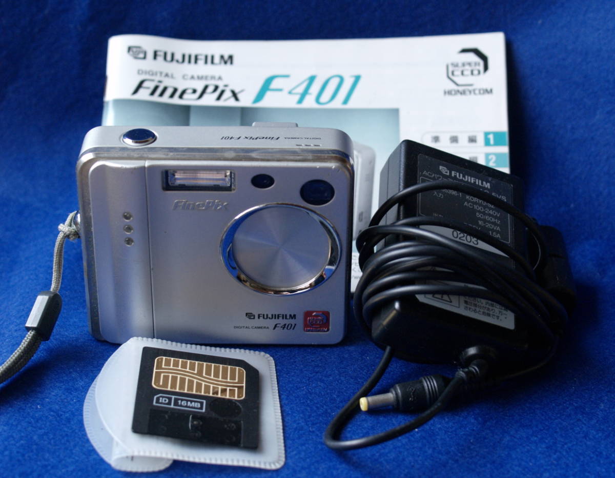 セール価格 FUJIFILM FinePix F402 デジタルカメラ 付属品有 動作品 ④