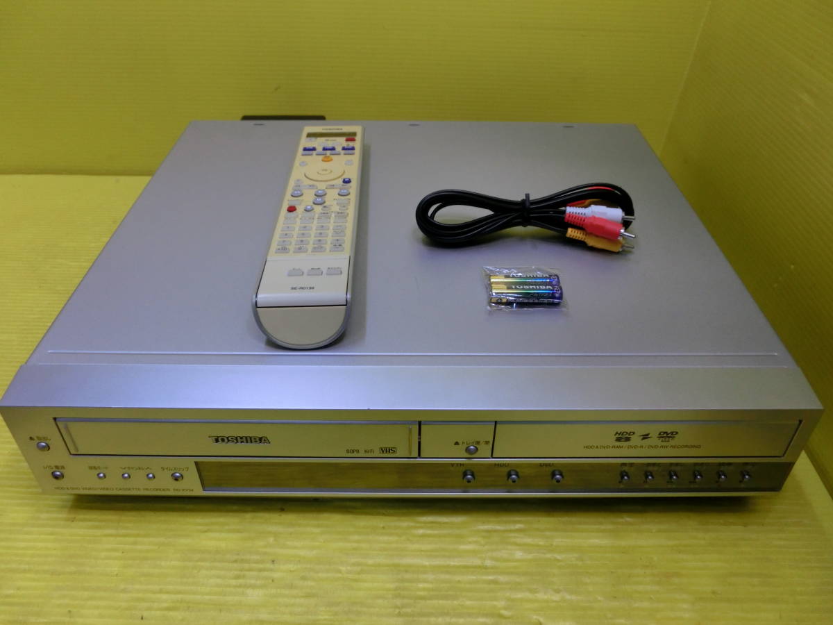 送料無料 動作品 東芝 VHS/HDD/DVDレコーダー【RD-XV34SJ】リモコン付