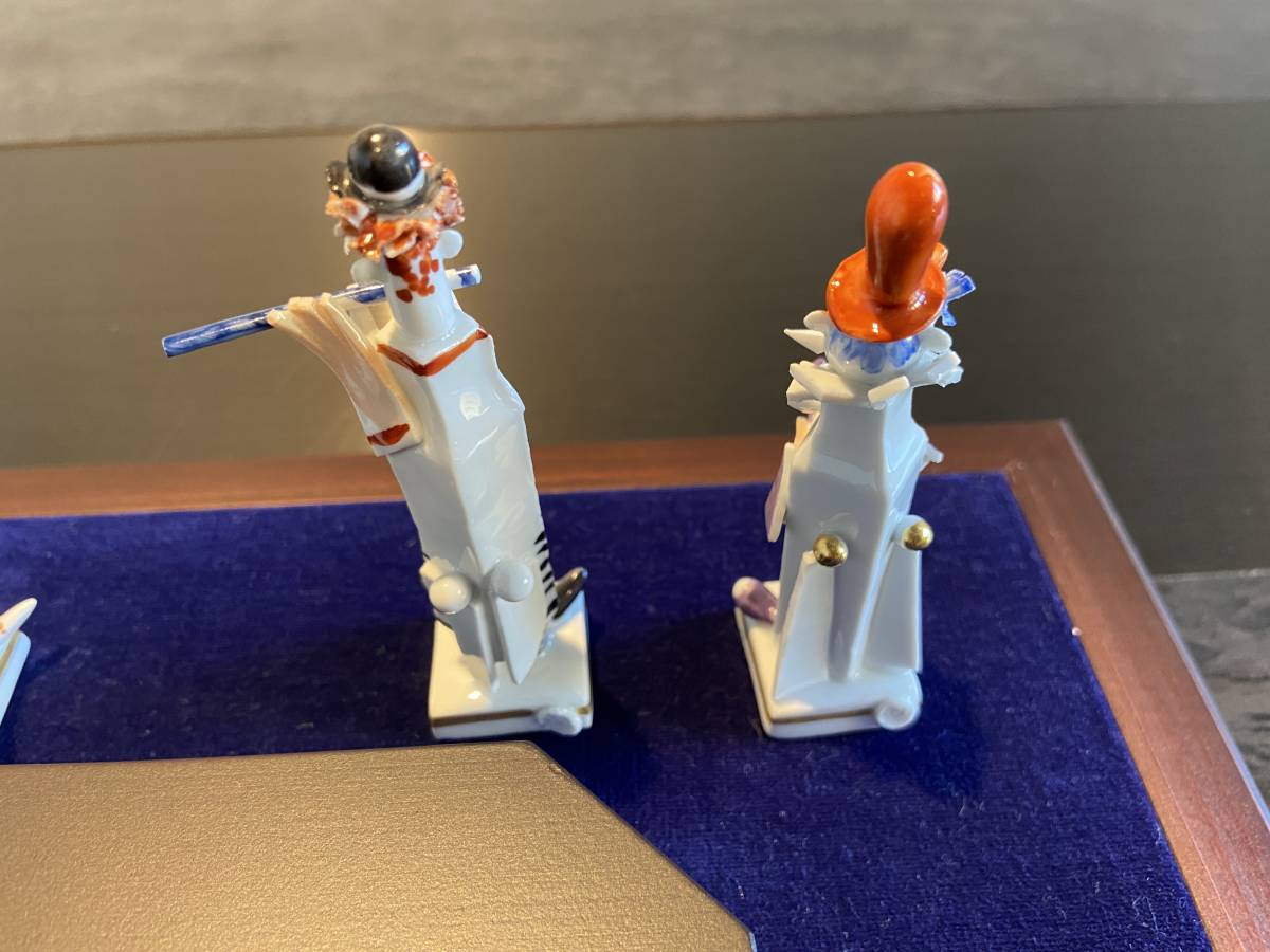 マイセン ピエロの音楽隊 ケース付き / MEISSEN 手ひねり磁器 マイセン ピエロの音楽隊 ケース付き / MEISSEN 手ひねり磁器